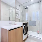 2 Rooms Design Arts And Crafts