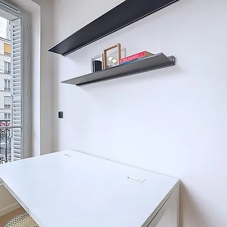 2 Design Arts And Crafts Parigi
